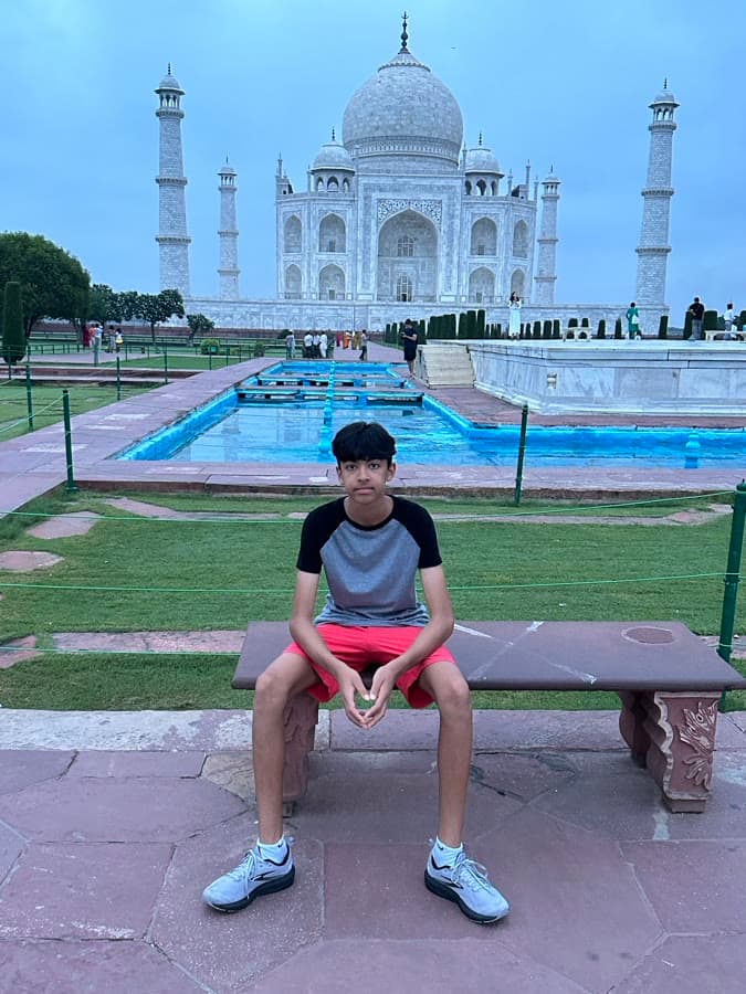 Arjan at the Taj Mahal
